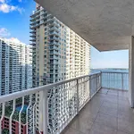 Central Ocean View 3 Bedrooms In Miami W Parking