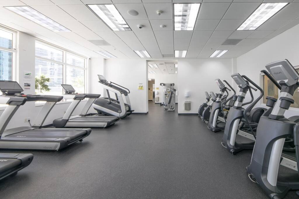 Ocean View 3 Bedrooms In W Parking Apartamento *